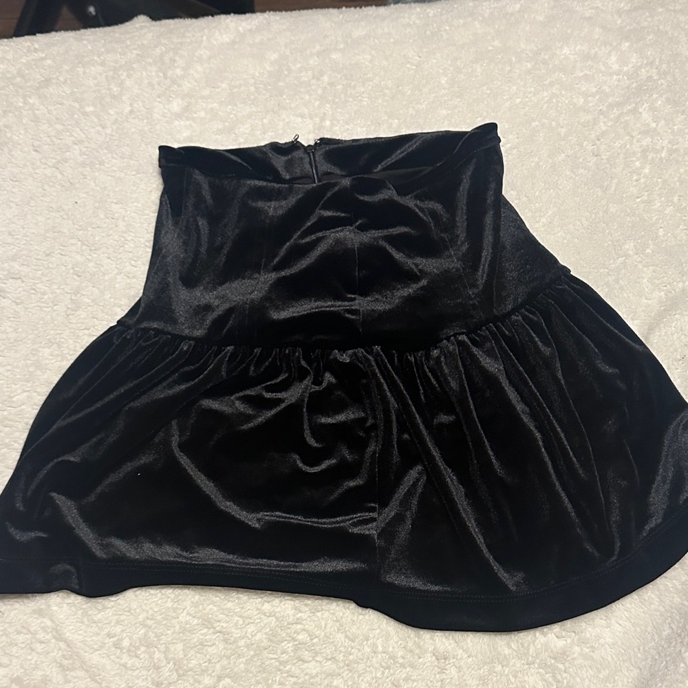 SHEIN Black Velvet Mini Skirt